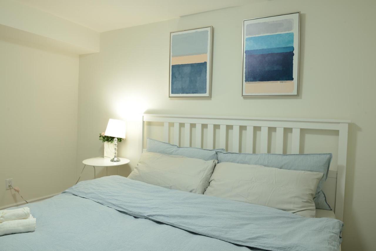 Spacious 2-Bed-Room Near Yonge & Major Mackenzie Richmond Hill Exterior photo